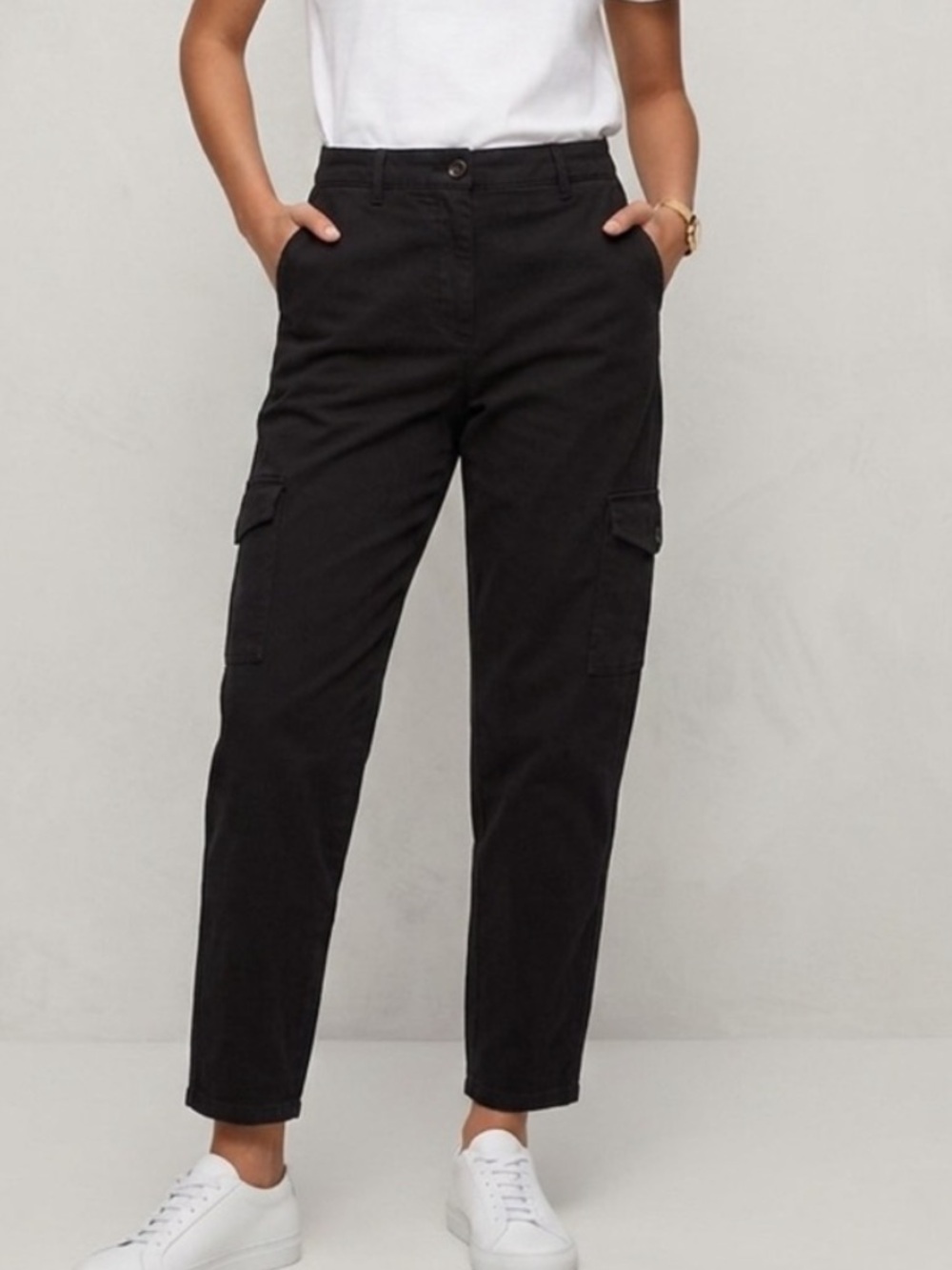 Wilfred Free Black Modern Cargo Pants | Size 8